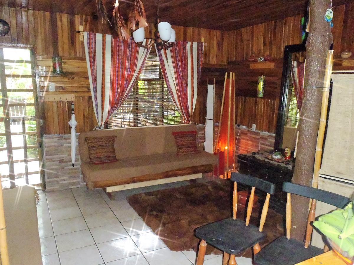 Jarabacoa Family Hostel Los Angeles  Екстериор снимка