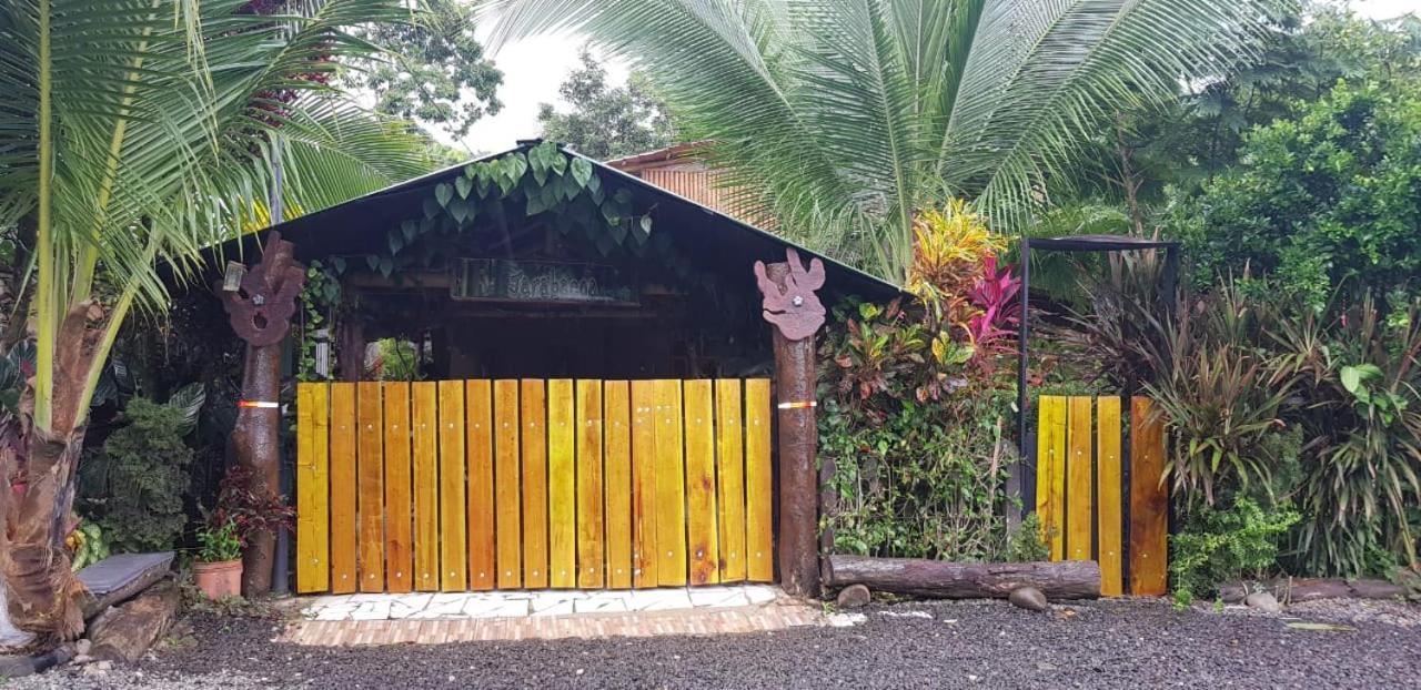 Jarabacoa Family Hostel Los Angeles  Екстериор снимка