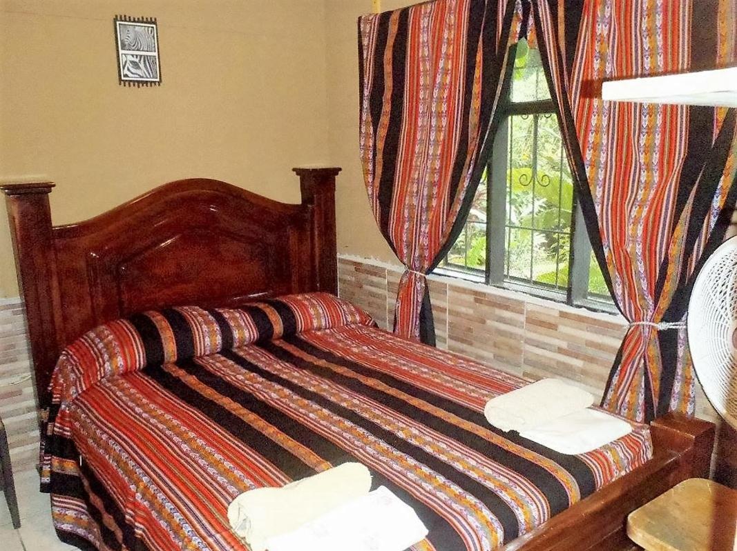 Jarabacoa Family Hostel Los Angeles  Екстериор снимка